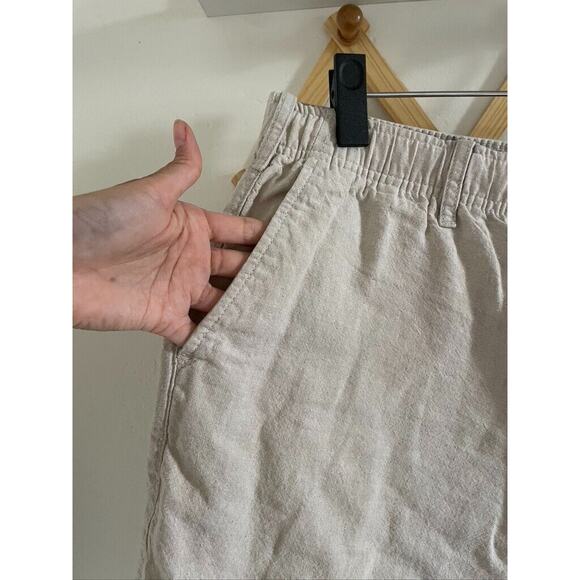 GAP Shorts Mens Medium Linen Blend Chico Beige Pockets Elastic Waist Preppy - Picture 3 of 7